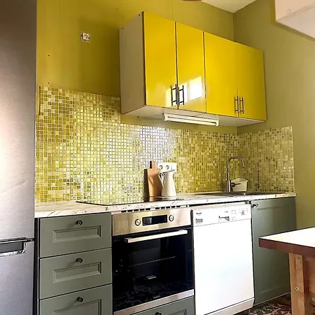 Charmante Maison à 50m De La *